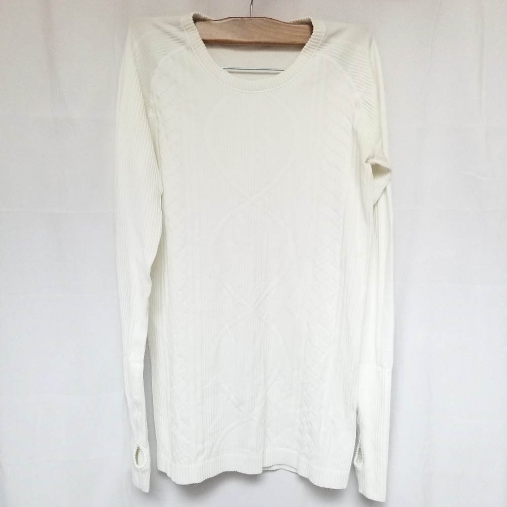 Lululemon Long Sleeve White Ribbed Pattern